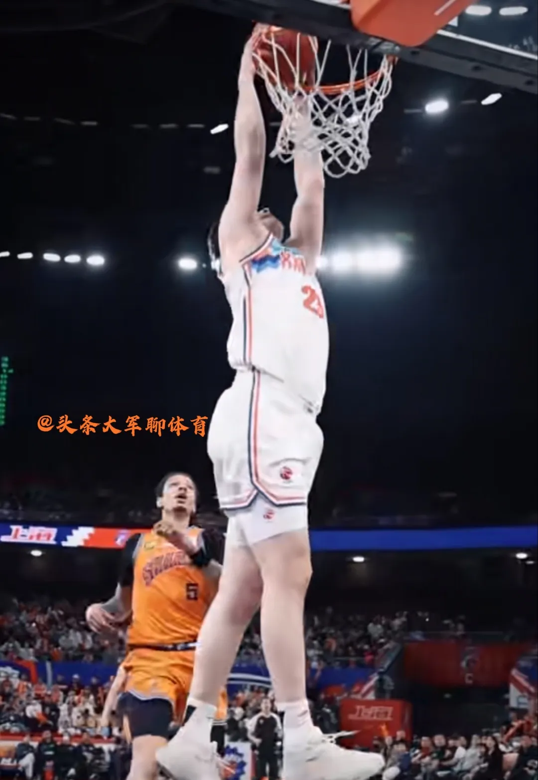 里程碑夜新疆广汇更衣室发声，CBA季后赛关键时刻刷纪录，气氛紧张，高层口径保持一致的简单介绍-亚博体育