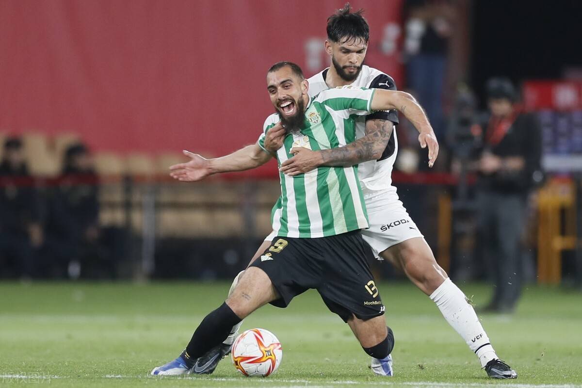 包含从瓦伦西亚伤情更新到窗口期斯图加特调整名单以备CBA常规赛，赛前西汉姆回应争议的词条-亚博网址